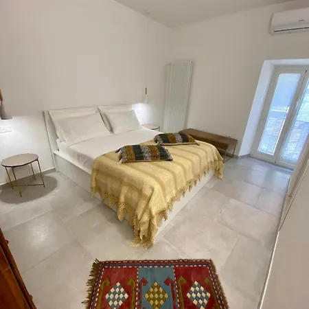 Bed&bikeitalia - - Al Borgo Apartment Anguillara Sabazia