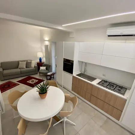 Bed&bikeitalia - - Al Borgo Apartment Anguillara Sabazia