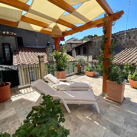 Apartment Bed&bikeitalia - - Al Borgo