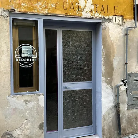 Apartment Bed&bikeitalia - - Al Borgo Anguillara Sabazia